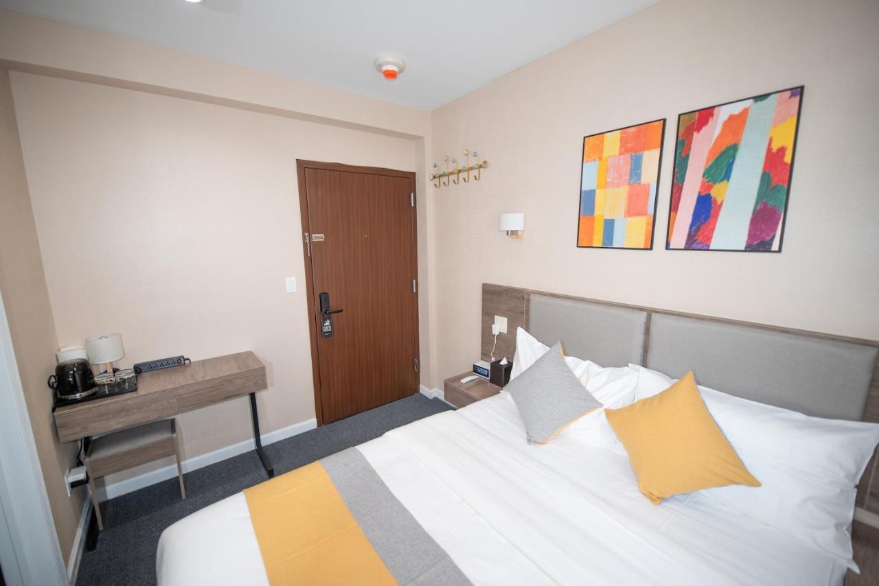 Flushing Garden Hotel New York Bagian luar foto