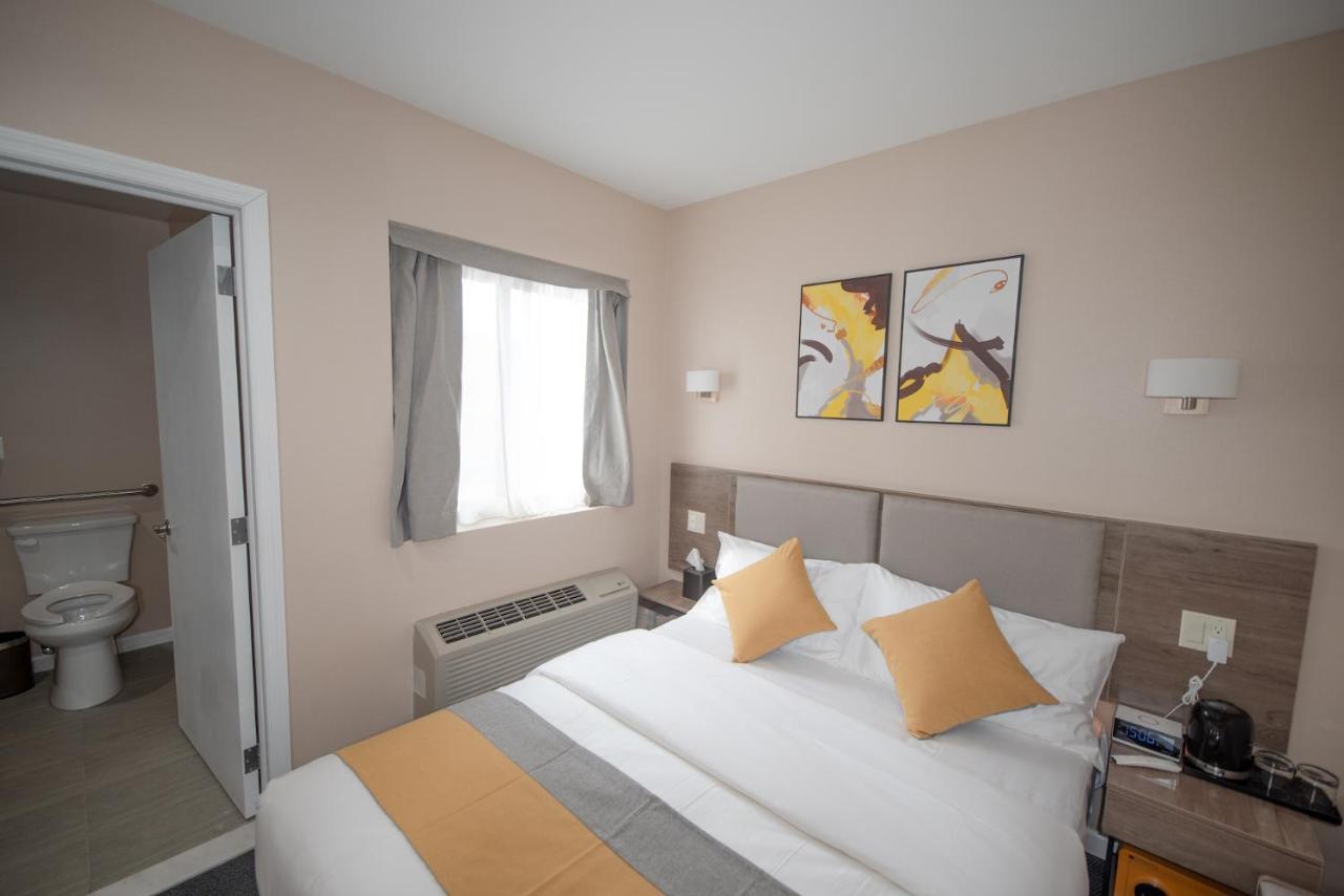 Flushing Garden Hotel New York Bagian luar foto