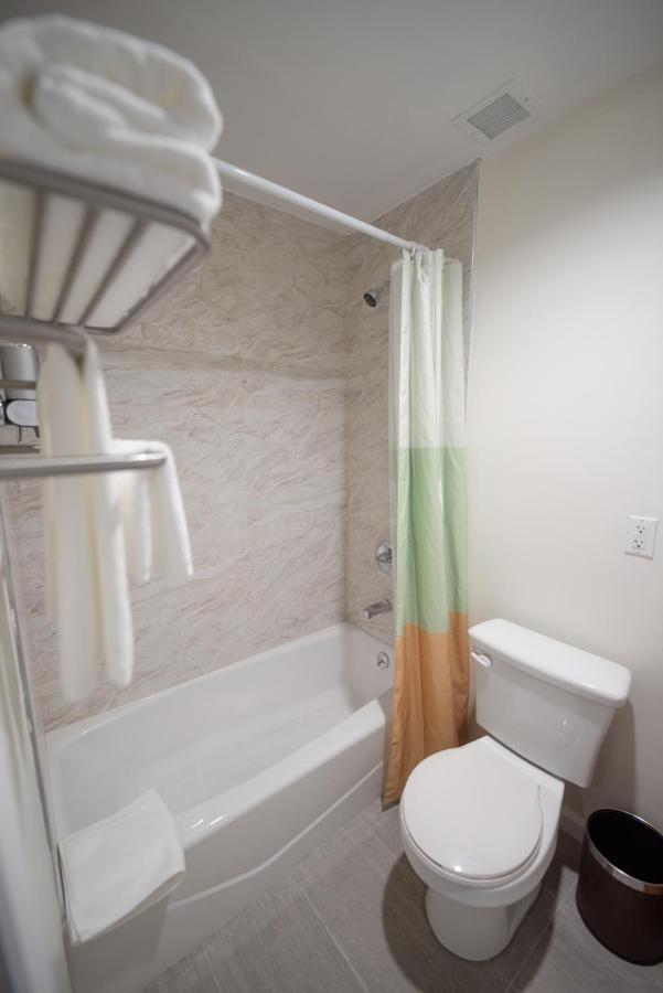 Flushing Garden Hotel New York Bagian luar foto